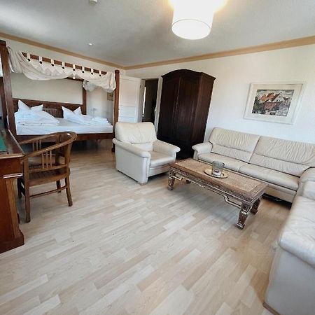 Apartment Josephine ลูเบค ภายนอก รูปภาพ