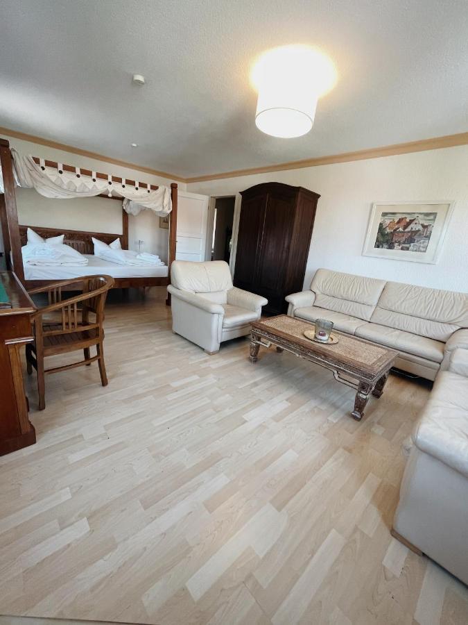 Apartment Josephine ลูเบค ภายนอก รูปภาพ