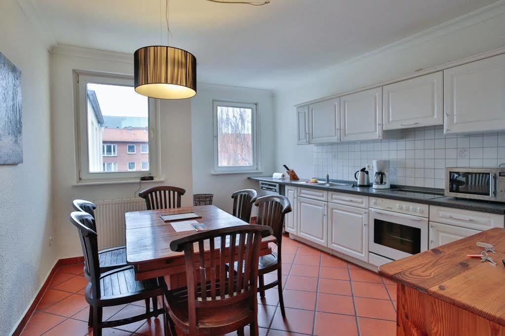 Apartment Josephine ลูเบค ภายนอก รูปภาพ
